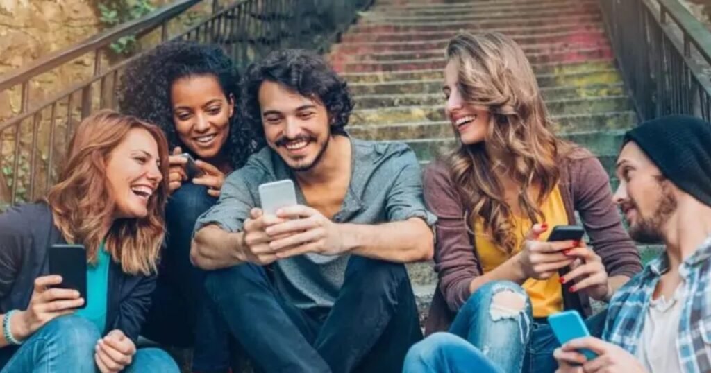 Purpose of best family group chat names